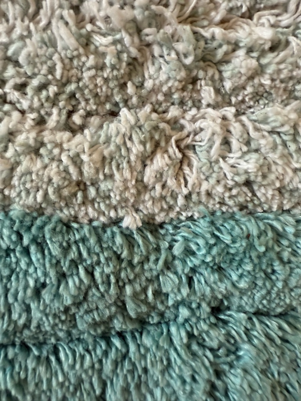 Sensational Bath Plush Two-Tone Aqua and Cream Bath Mat - Picture 9 of 9